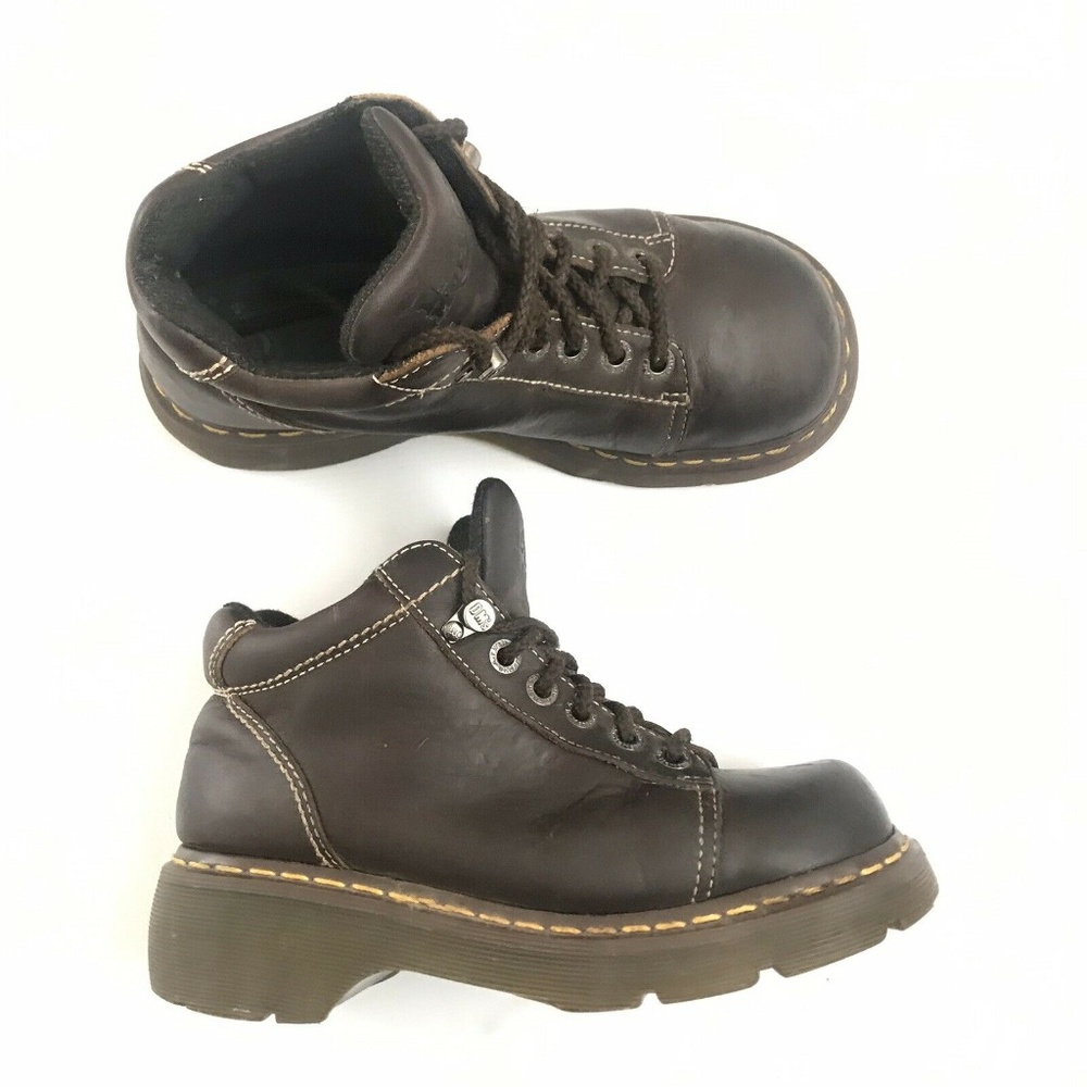 Dr Martens 8542 Brown Leather Chunky Heel Lace Up